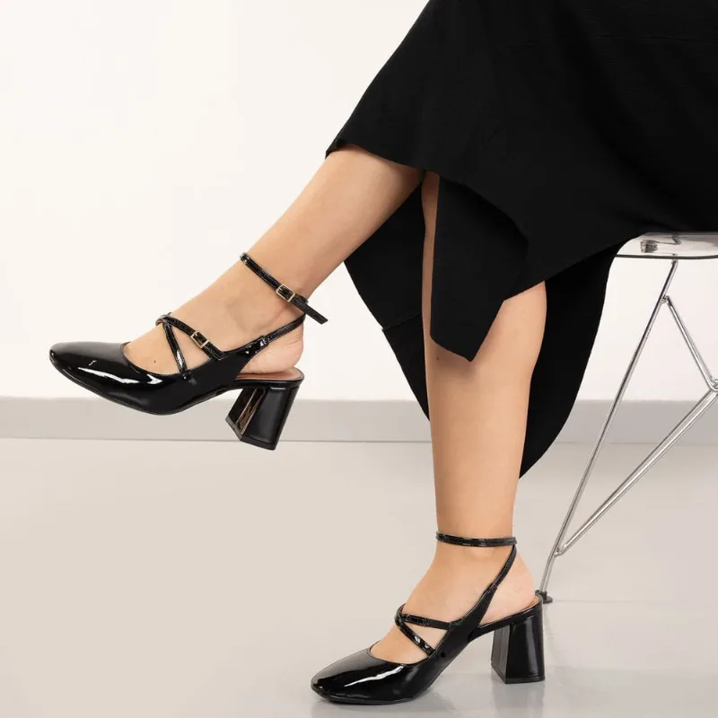 Sapato Vizzano Salto Grosso Clássico Feminino Preto Preto - 38