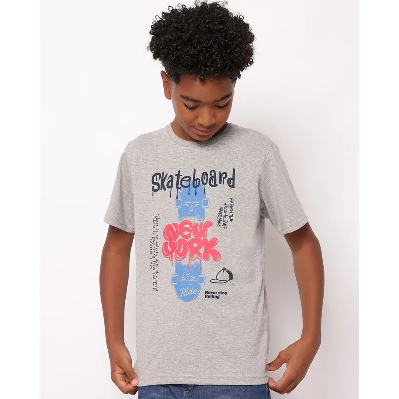 Camiseta Juvenil Estampa Skate Manga Curta Cinza 14