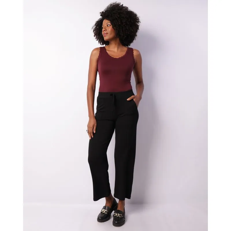 Calça Feminina Pantacourt com Bolso Preto P