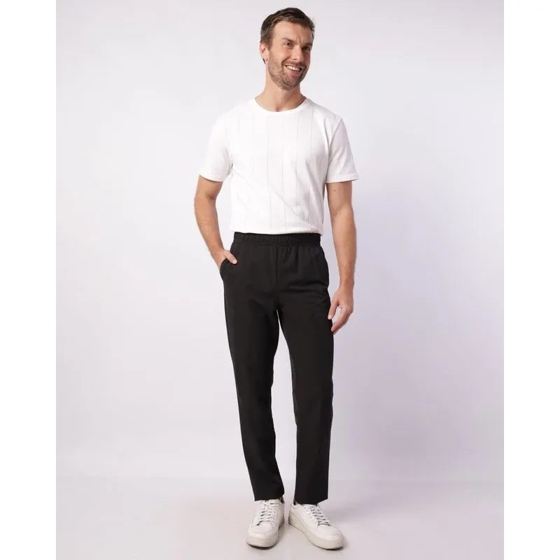 Calça Masculina Reta Texturizada com Bolsos Preta M