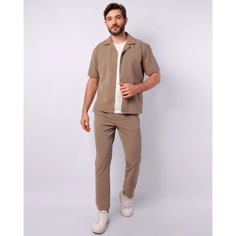 Calça Masculina Reta Texturizada com Bolsos Bege G
