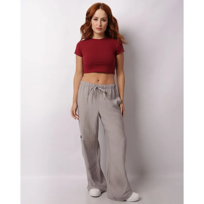 Calça Feminina Reta com Bolsos Cargo Cinza G