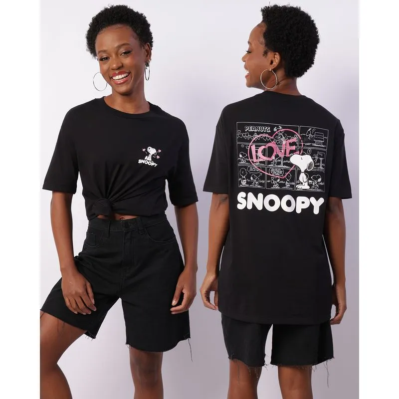 Camiseta Feminina Oversized Snoopy Manga Curta Preta GG