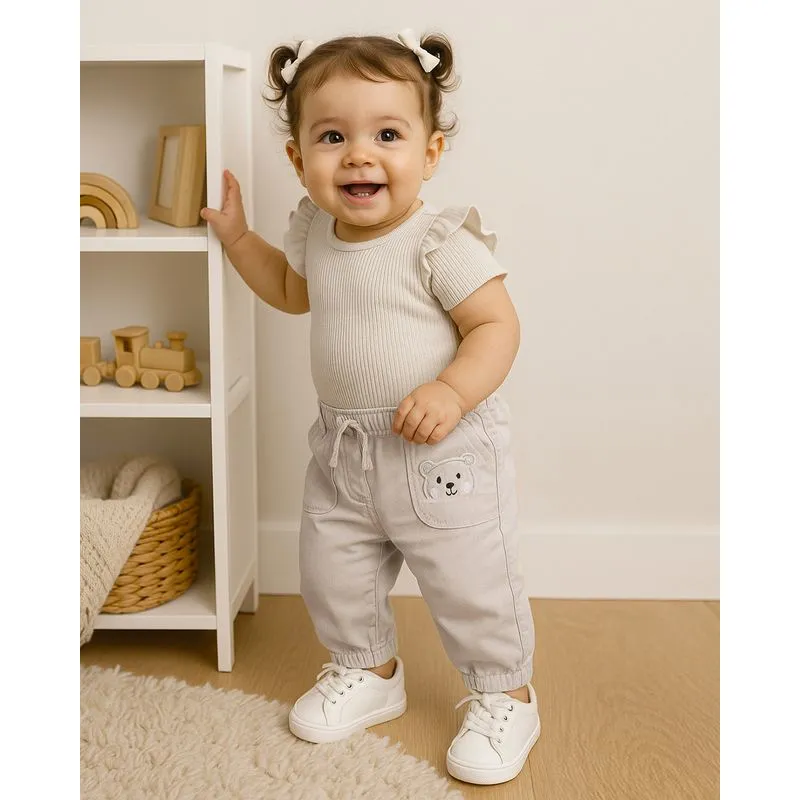 Calça Sarja Bebê Jogger com Bordado Urso Bege M
