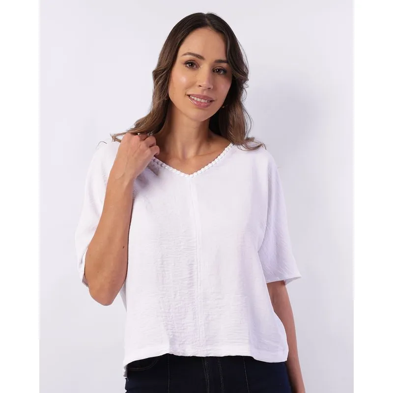 Blusa Feminina Manga Curta Decote V com Aplicação Branca M
