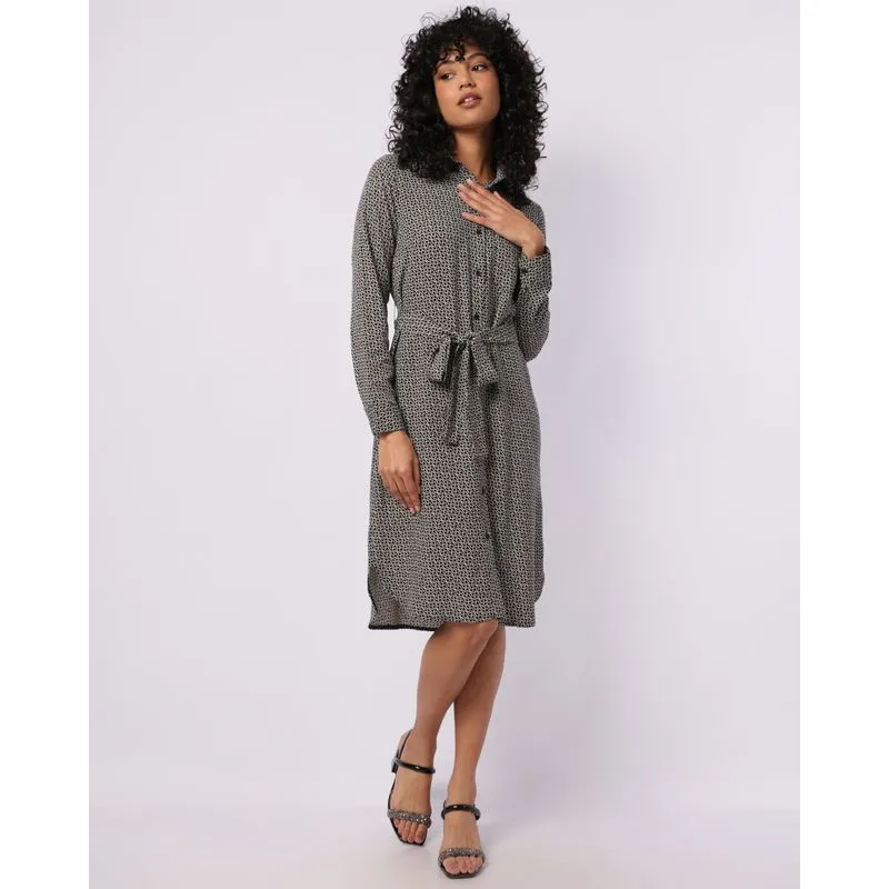 Vestido Feminino Berry & Co. Chemise Curto Estampado Preto G