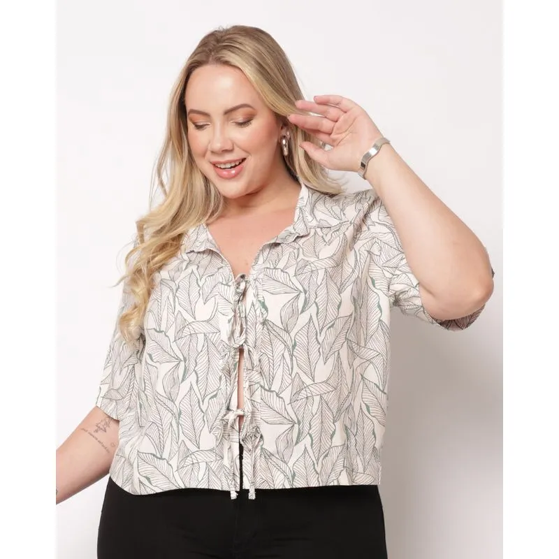 Camisa Plus Size Feminina Berry & Co. Cropped Viscose Estampada Branca G3