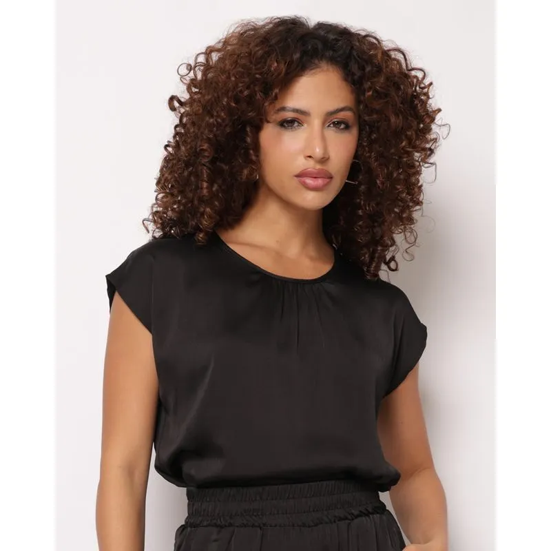 Blusa Feminina Berry & Co. Texturizada Manga Curta Preta GG