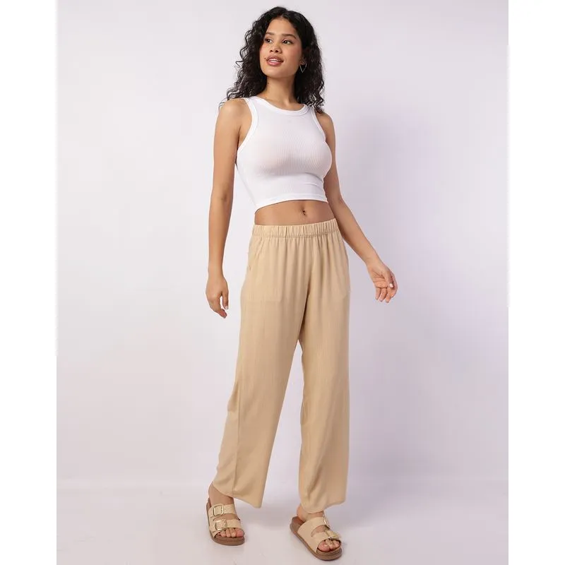 Calça Feminina Berry & Co. Reta Viscolinho com Bolsos Bege GG