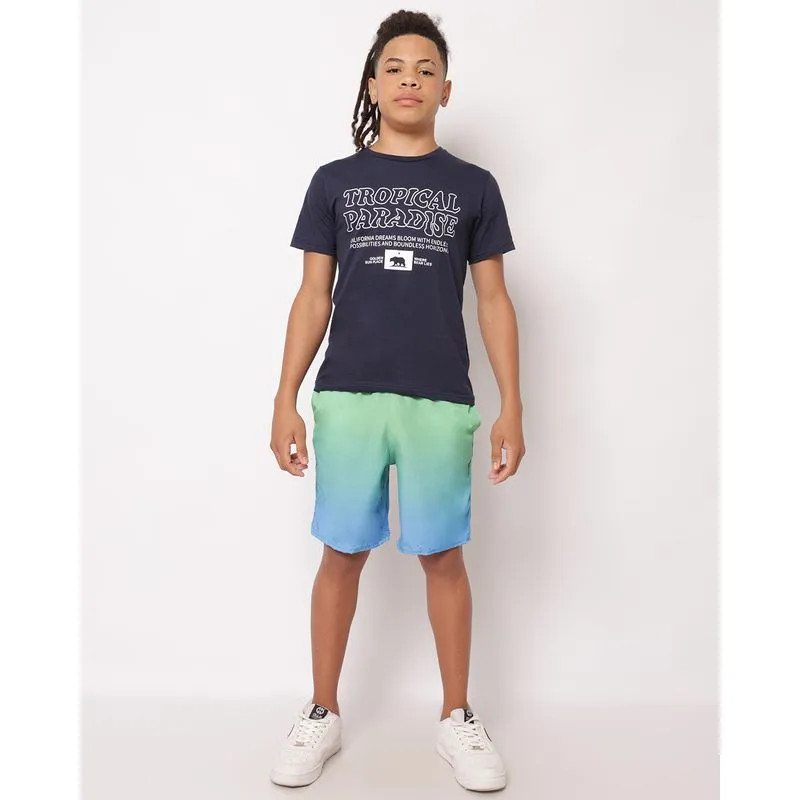 Bermuda Juvenil Reta com Bolsos Estampada Degradê Azul 16