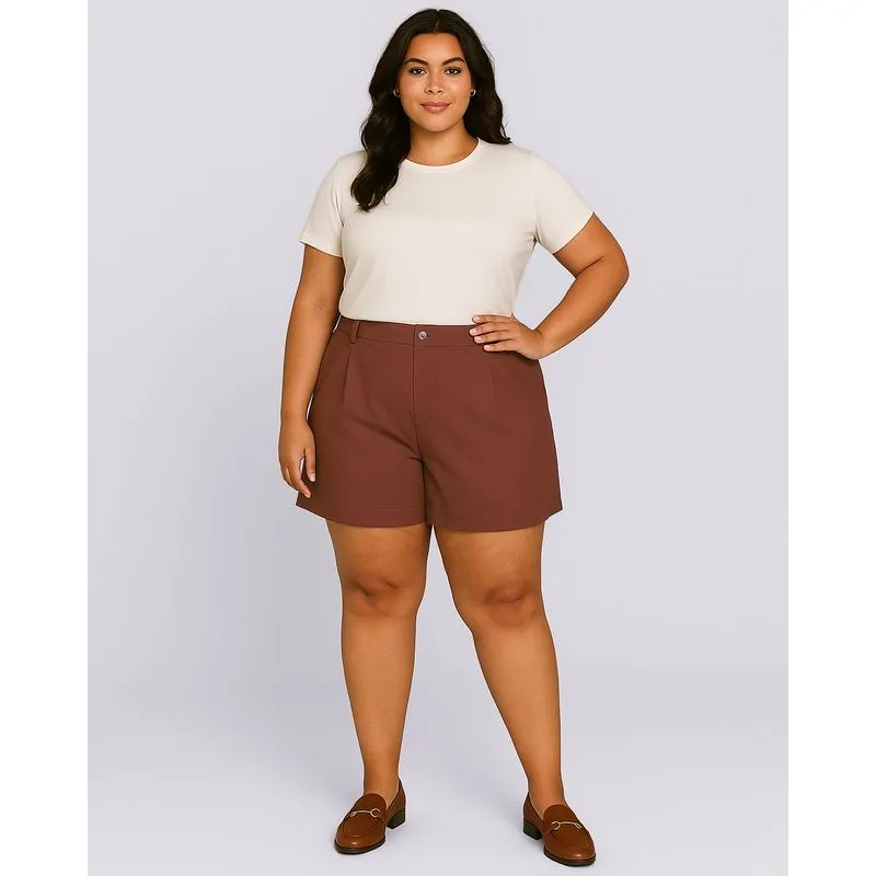 Short Plus Size Feminino Curto Viscose com Pregas Marrom G3