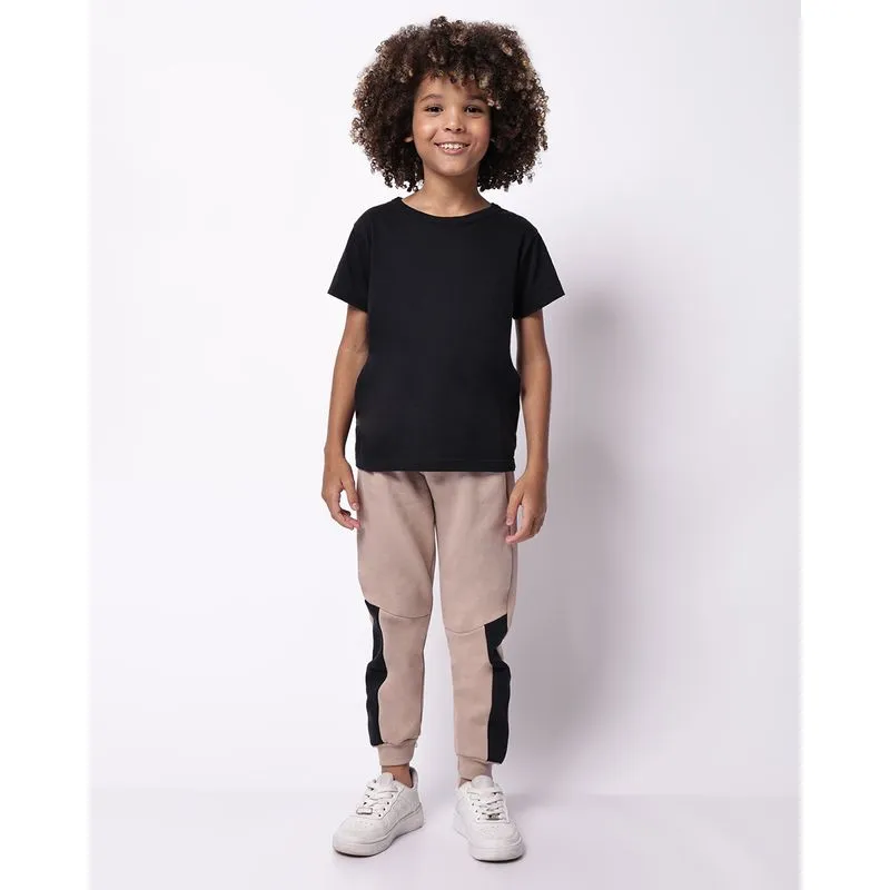 Calça Moletom Infantil Jogger Estampa Sortida Bege 4