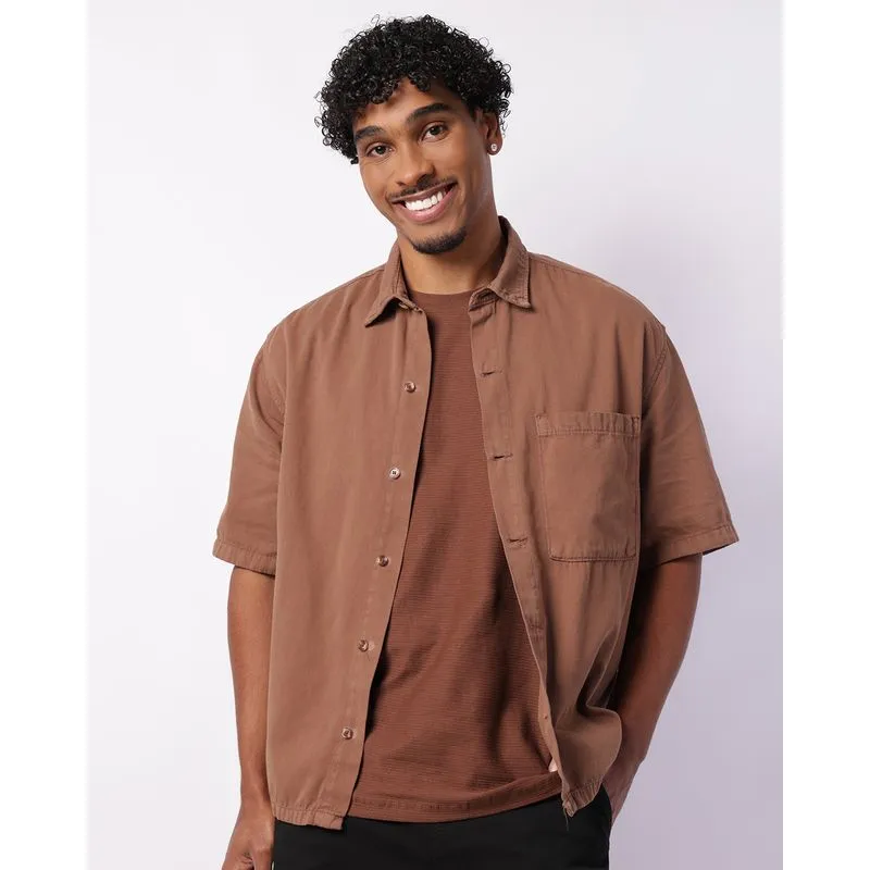 Camisa Sarja Masculina Oversized Manga Curta Marrom GG