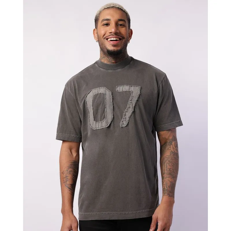 Camiseta Masculina Oversized com Bordado Manga Curta Cinza P