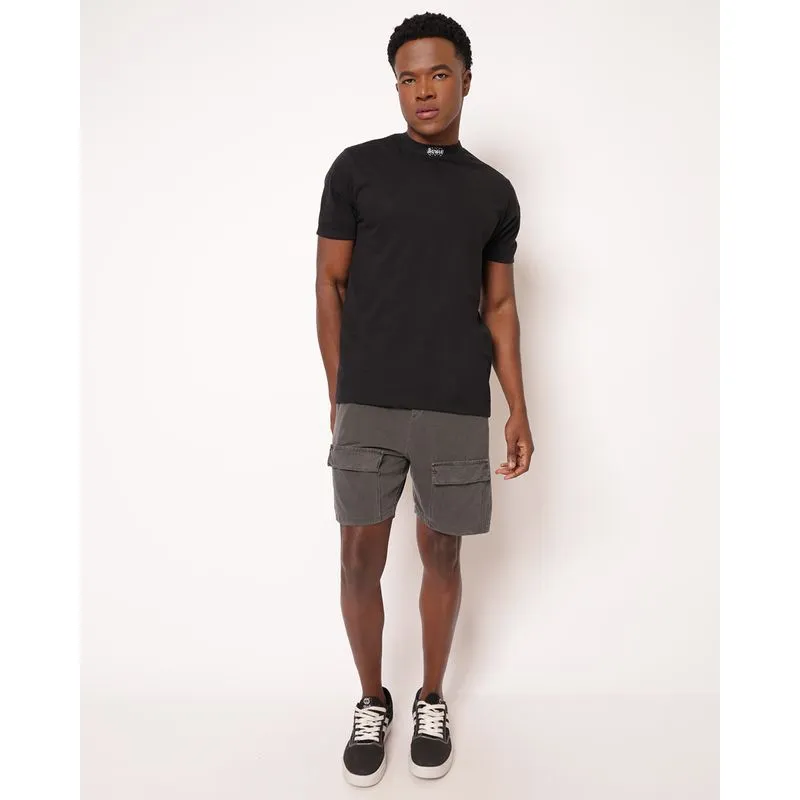 Bermuda Masculina Reta com Bolsos Cargo Estonada Cinza M