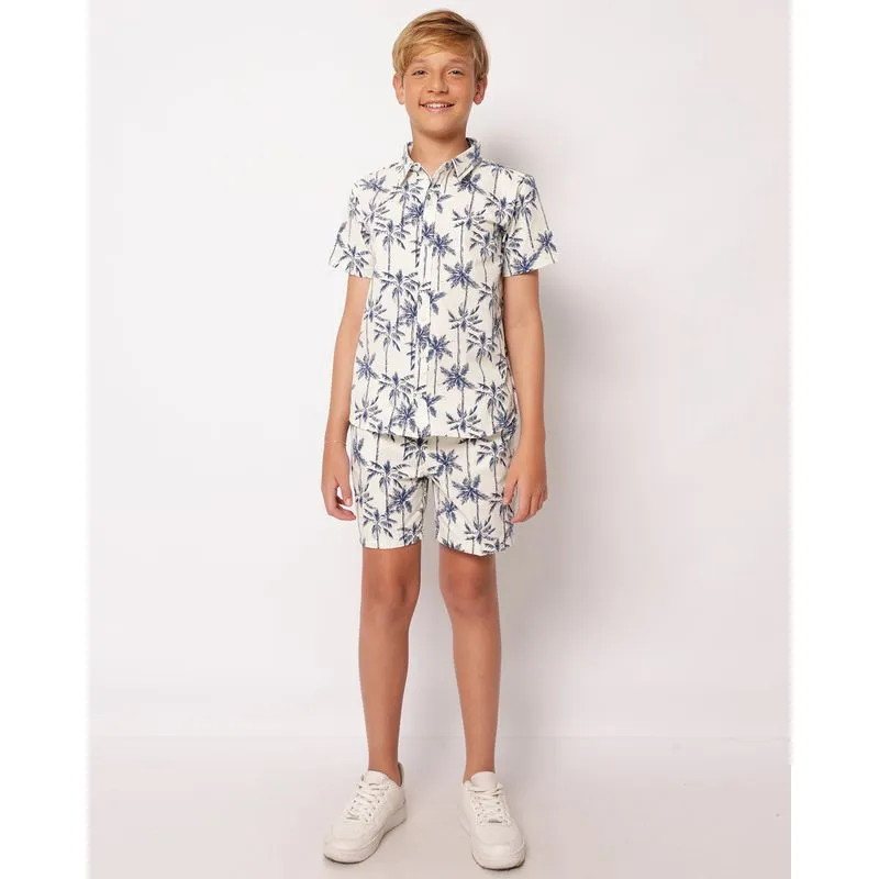 Bermuda Juvenil Texturizada com Estampa Tropical Off White 12