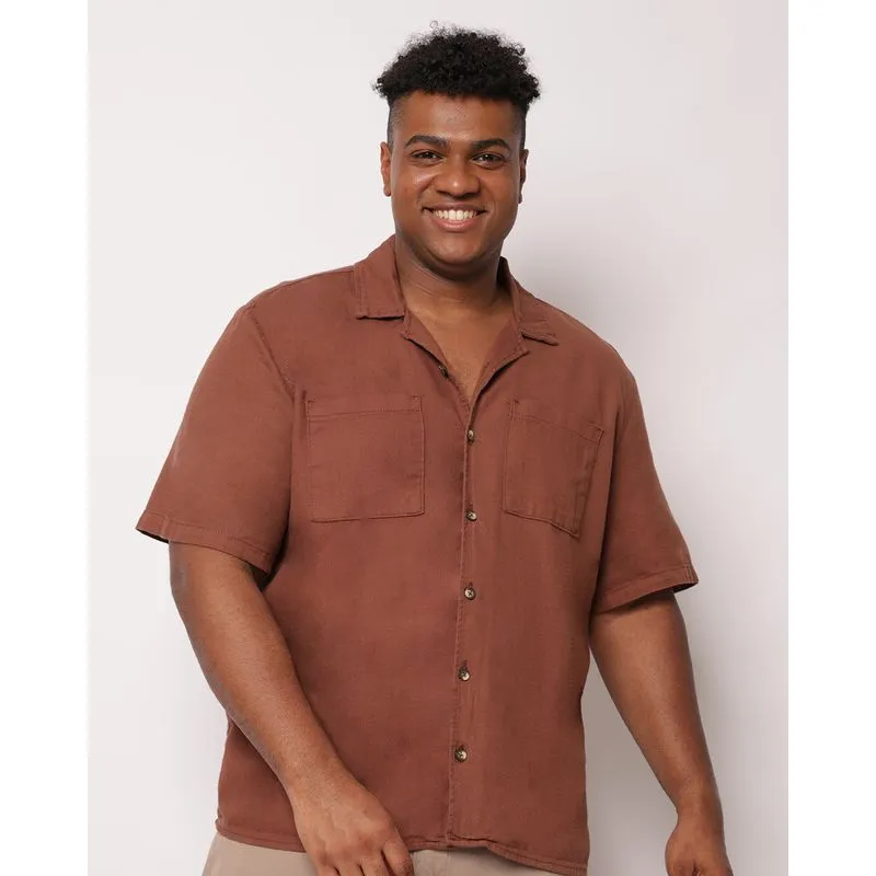 Camisa Sarja Plus Size Masculina com Bolsos Manga Curta Marrom G2