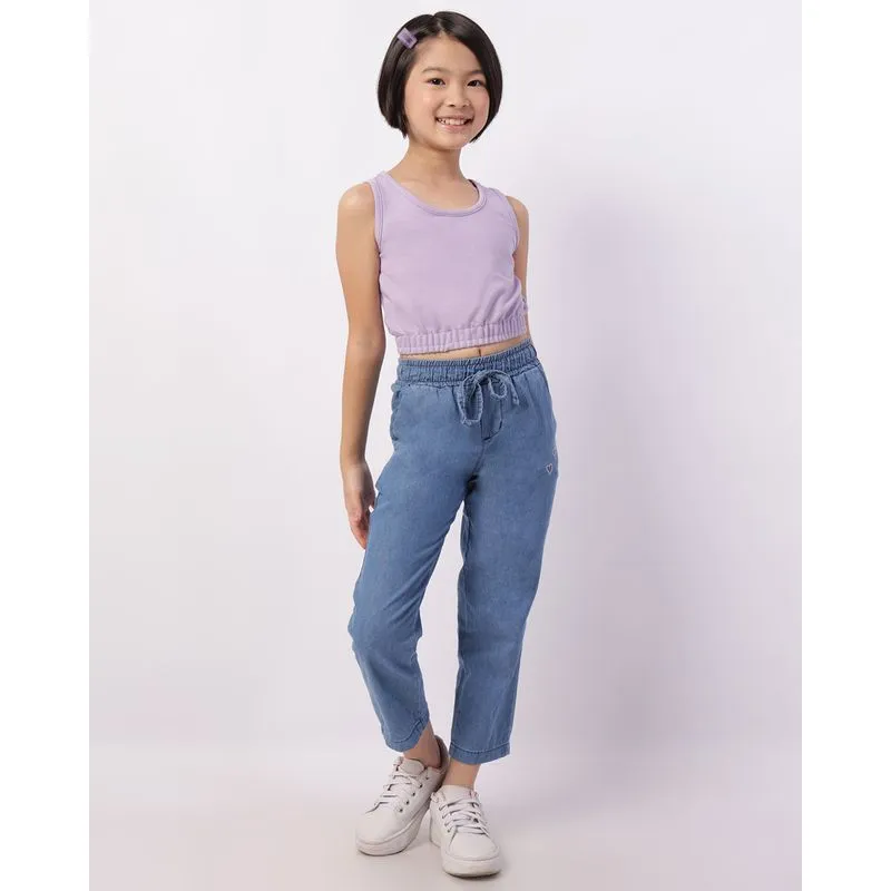 Calça Jeans Infantil Reta com Bordado Coração Azul 8