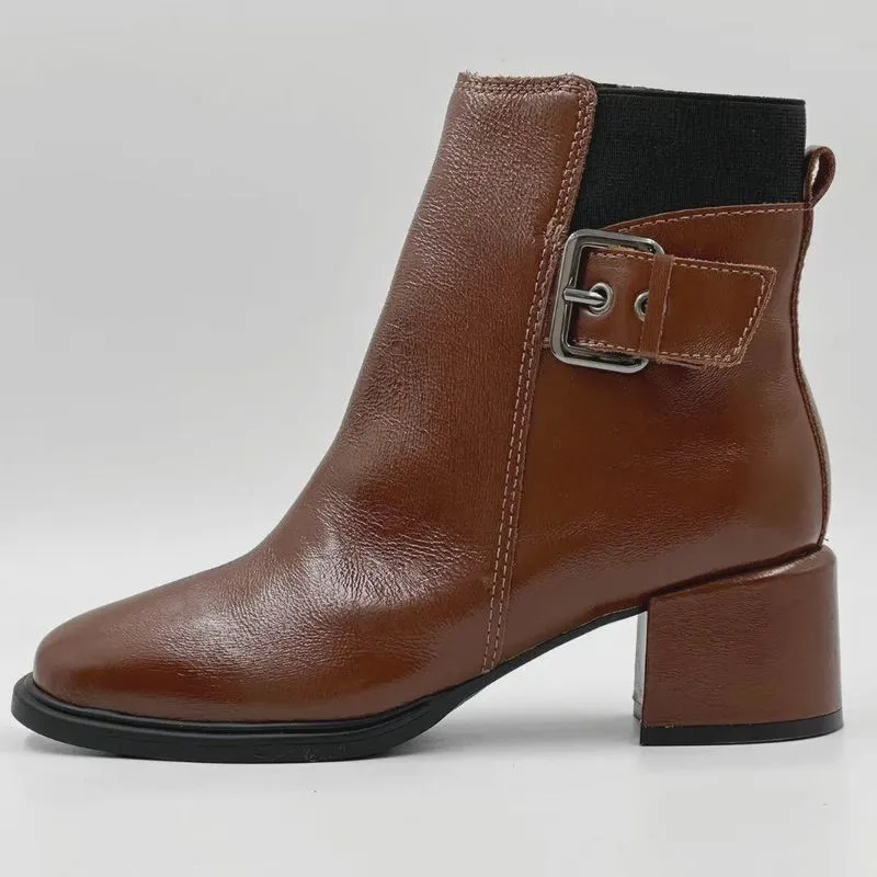 Bota Bottero Cano Curto com Fivela Salto Médio Feminina