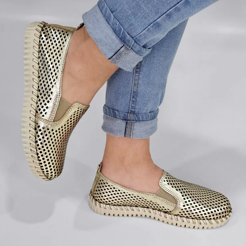Tênis Bottero Feminino Slip On em Couro Vazado 374106 34 / Dourado