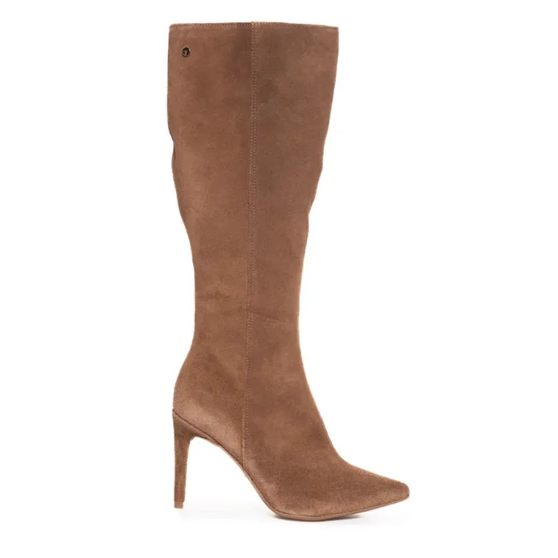 Bota Cano Alto Tanara Feminina Tabaco Camurça Salto Fino 37