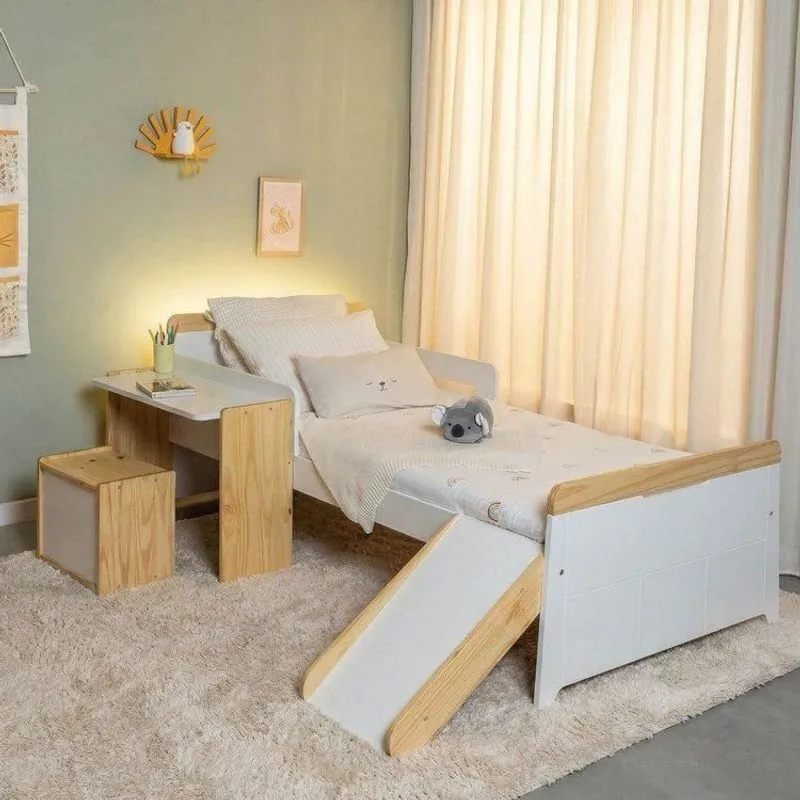 Cama Infantil com Kit Escrivaninha, Escorregador e Nicho Petit Casatema Natural/Branco