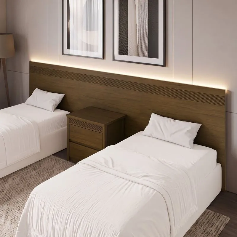 Painel Cabeceira Frisado Casal/Queen Com Led E Mesa De Cabeceira 109x270cm Âmbar