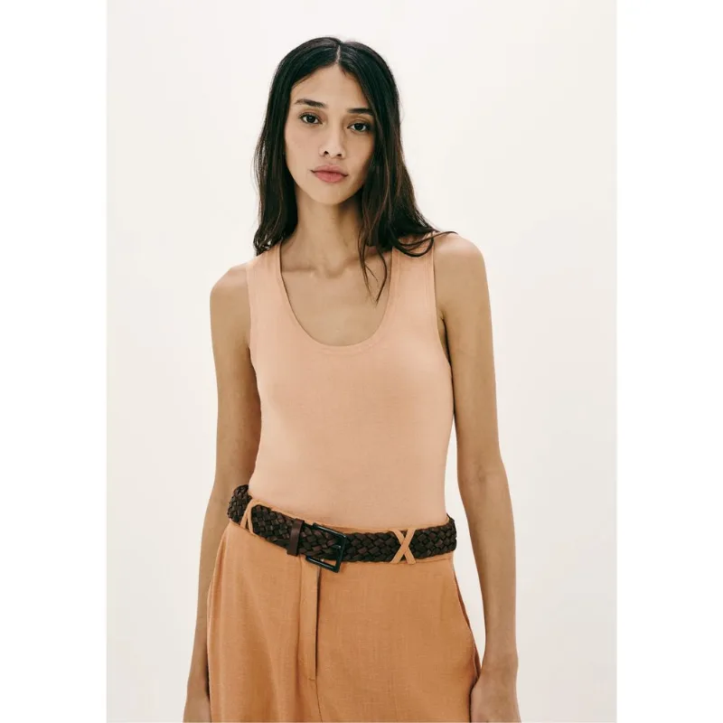 Regata Feminina Slim Decote U Em Tricô De Viscose - Salmão G