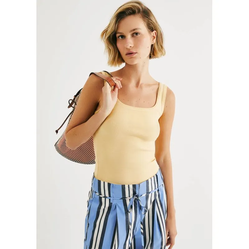 Regata Feminina Decote Quadrado Em Ribana - Amarelo G