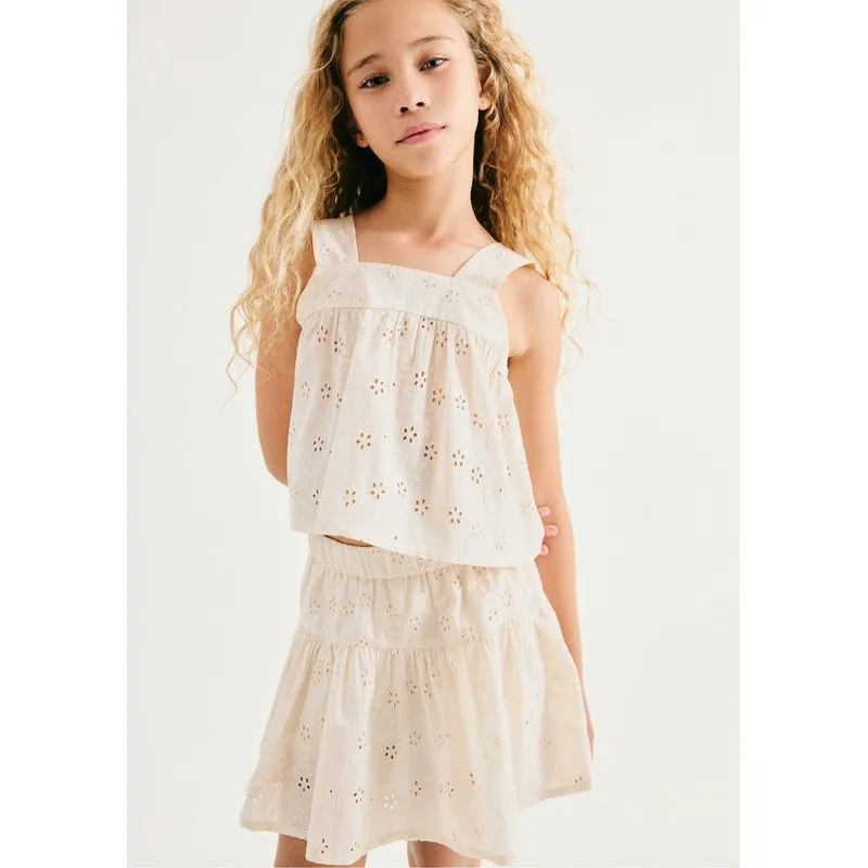 Regata Infantil Menina Bordada - Creme 006