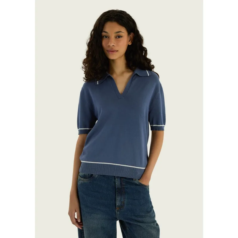 Polo Feminina Manga Curta Em Tricô Leve - Azul G