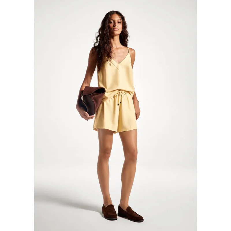 Shorts Feminino Evasê Com Linho - Amarelo 046