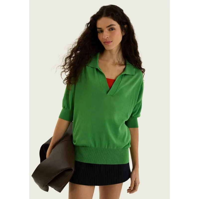 Polo Feminina Decote V Em Tricô - Verde P