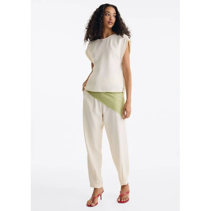 Calça Feminina Slouchy Em Viscose Texturizada - Creme XG