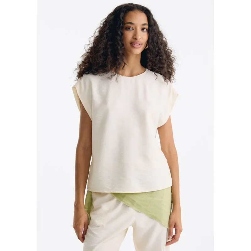 Blusa Feminina Texturizada Com Botões Laterais - Creme G