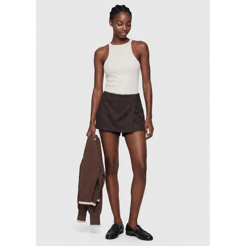 Shorts Saia Transpassado Em Suede - Marrom 042