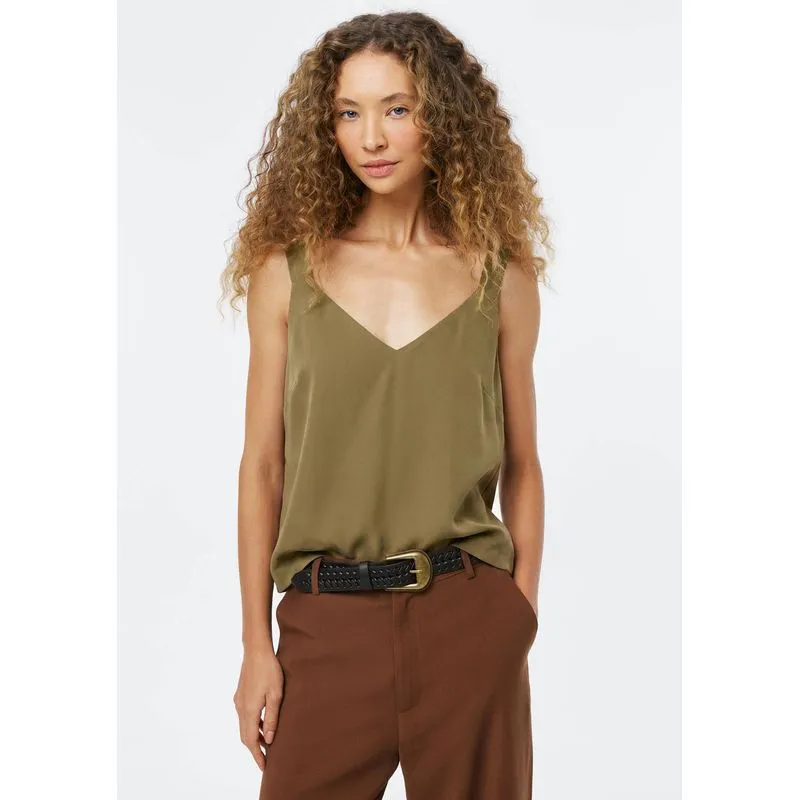 Regata Feminina Decote V Em Peach Touch - Verde P