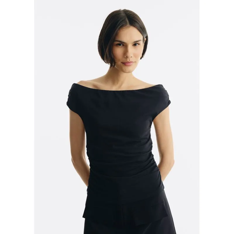 Blusa Feminina Decote Canoa Em Malha Ultrasoft - Preto XG