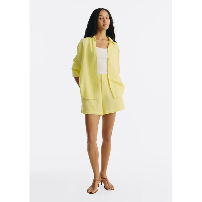 Shorts Feminino Reto Em Viscolinho - Amarelo 046
