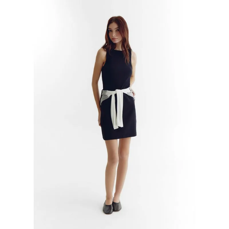 Vestido Curto Halterneck em Ribana Com Sobreposição - Preto G