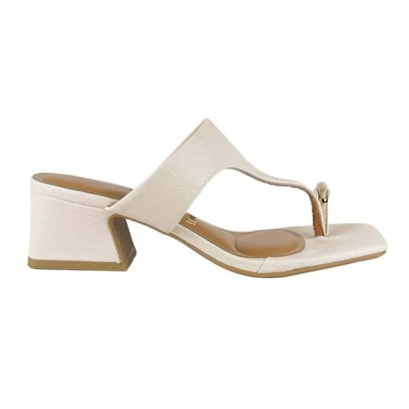 Tamanco Vizzano Salto Médio Detalhe Metal 38 / Off White