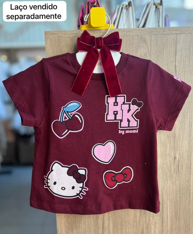 BLUSA MANGA CURTA HELLO KITTY CEREJAS CORAÇÃO MENINA MOMI VINHO / 10