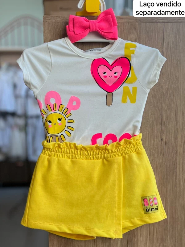 CONJUNTO BLUSA MANGA CURTA SORVETE SOL CORAÇÃO GATO E SHORT SAIA MENINA BIMBI OFF/AMARELO / 14