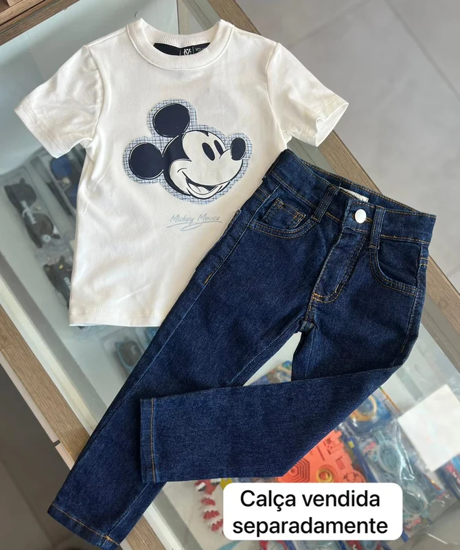 CAMISETA MANGA CURTA MICKEY FACE COSTURA MENINO YOUCCIE OFF / 12