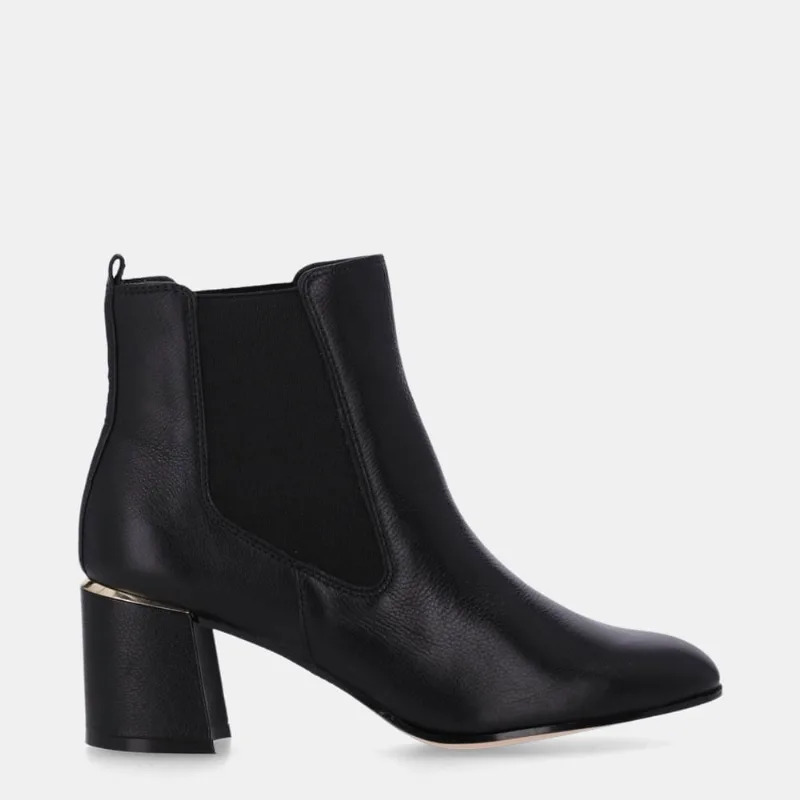 Bota Cano Curto Saara Preto - 80740011 36