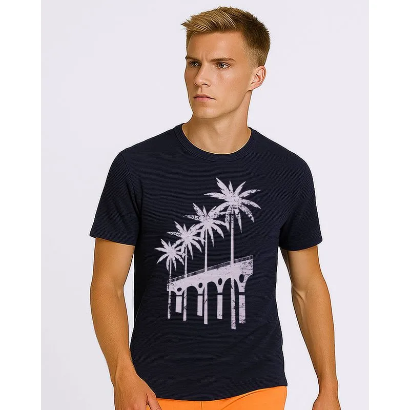 Camiseta Masculina Texturizada com Estampa Marinho P