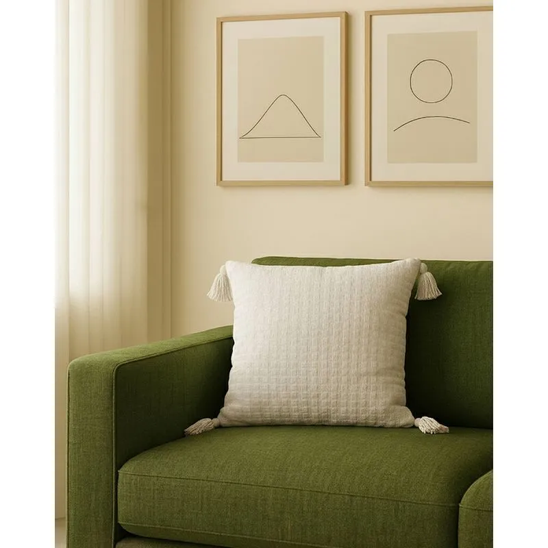 Almofada Rustica 45cm x 45cm com Pompom Bege UN