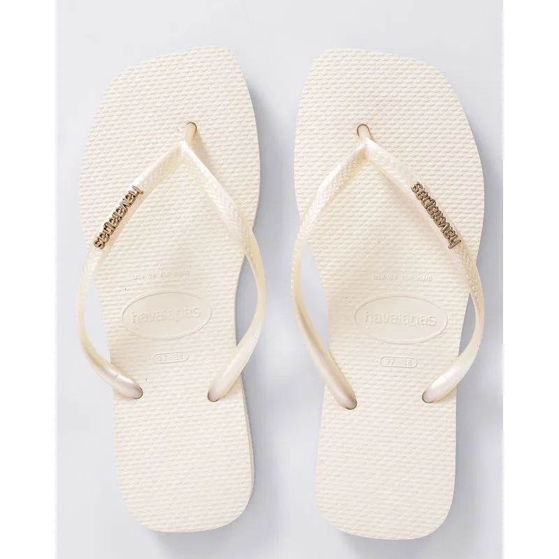 Chinelo Havaianas Slim Square Logo Metallic Bege 39/40