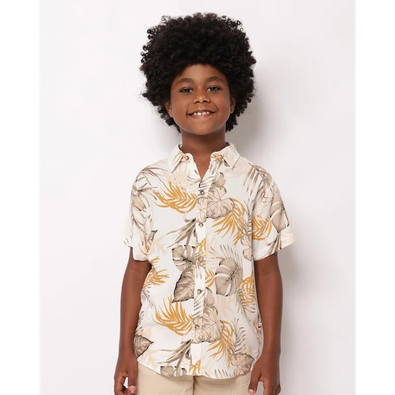 Camisa Infantil Viscose Estampada Folhagem Manga Curta Bege 10