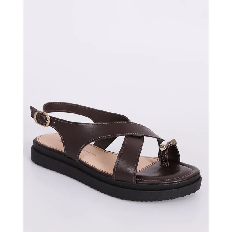 Sandália Feminina Dakota Flatform com Aviamento Dourado Marrom 36